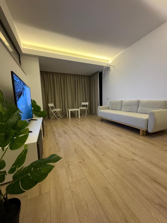 Warm Hotel Apartment ブカレスト エクステリア 写真