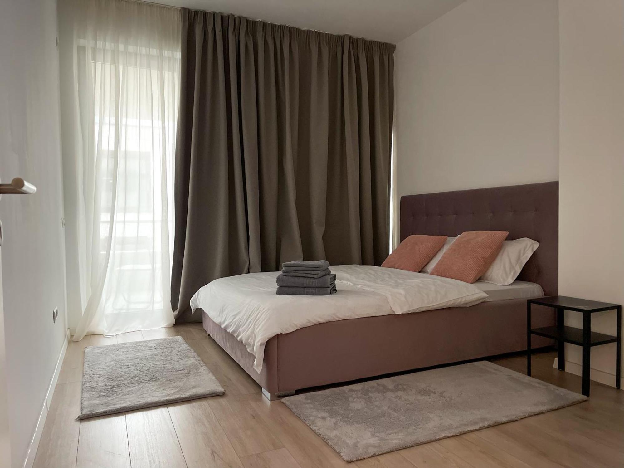 Warm Hotel Apartment ブカレスト エクステリア 写真